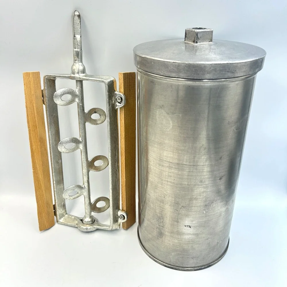 Vintage White Mountain Ice Cream Maker Canister Dasher Lid 4 Qt 4-38ALU3 Silver